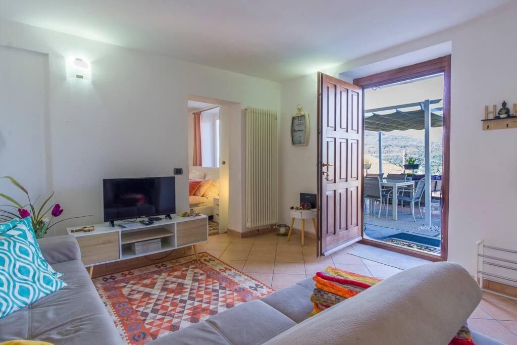 Vicolo Dei Fiori Villa Luino Dış mekan fotoğraf